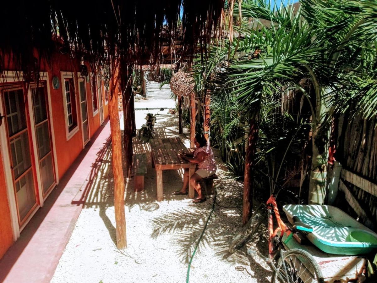 Tribe Beachville El Cuyo Luaran gambar